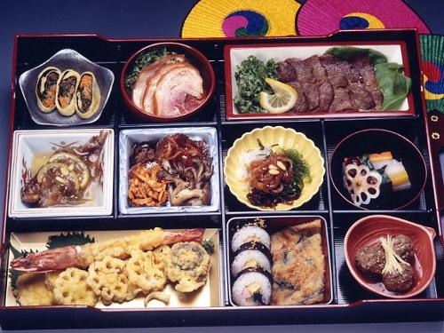 会席料理の例(要予約)