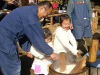 山ノ内・龍隠庵餅つき 山ノ内・龍隠庵餅つき